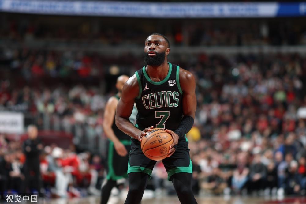 次亮相世界 次亮相世界