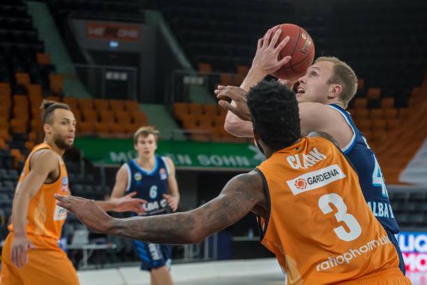 当时的转会 当时的转会